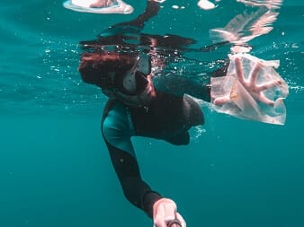 Ocean plastic waste