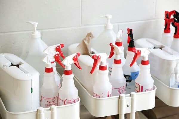 Refillable Bottles for Cleaning